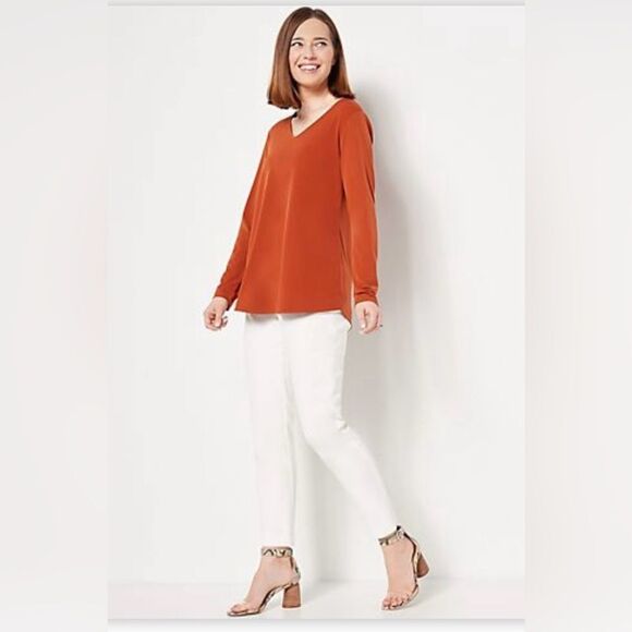 Susan Graver Long Sleeve V-Neck Top - XL - Pumpkin - EUC; clean/smoke-free home - Picture 5 of 8